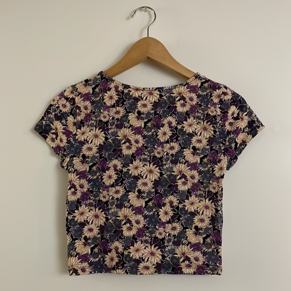 Forever 21 crop top - Picture 2 of 2